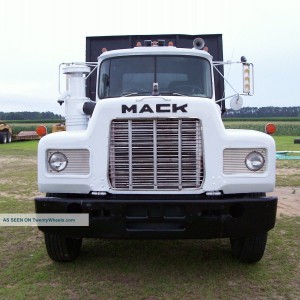1987 mack r photo