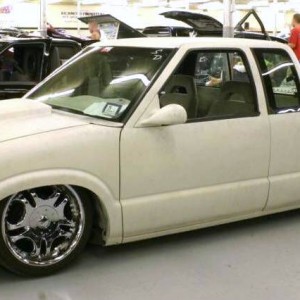 1997 chevrolet s-10-pickup photo