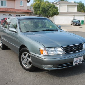 1998 toyota avalon photo