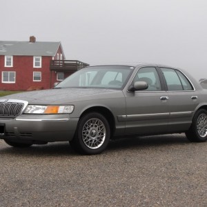 1999 mercury grand-marquis photo
