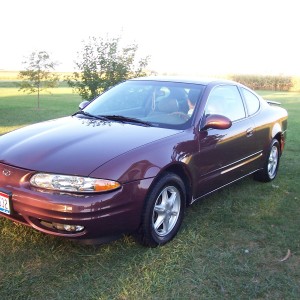 1999 oldsmobile alero photo