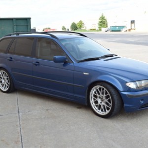 2002 bmw 325xi photo