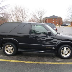2002 chevrolet blazer photo