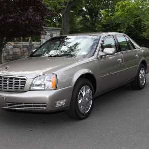 2004 cadillac deville photo