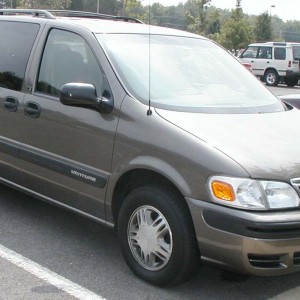 2004 chevrolet venture photo