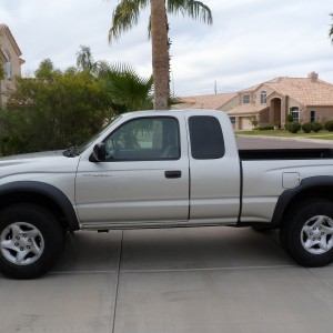 2004 toyota tacoma photo