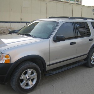 2005 ford explorer photo