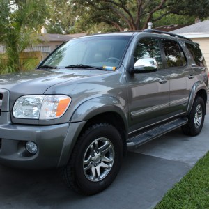 2007 toyota sequoia photo