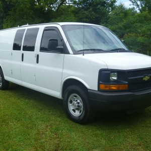 2008 chevrolet express photo