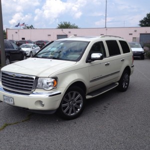 2008 chrysler aspen photo