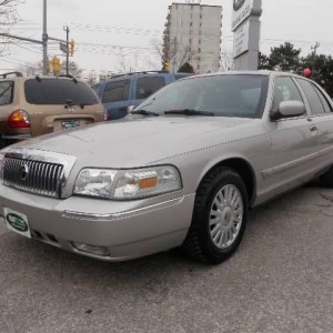2008 mercury grand-marquis photo