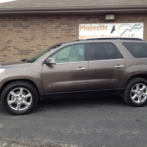 2008 saturn outlook photo