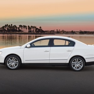 2010 volkswagen passat photo