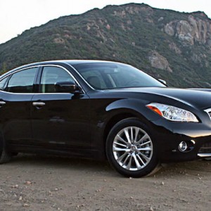 2011 infiniti m37 photo