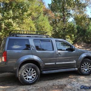 2011 nissan pathfinder photo
