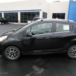 2013 chevrolet spark photo