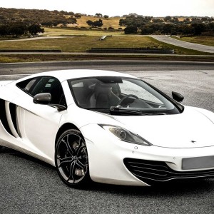 2013 mclaren mp4-12c photo
