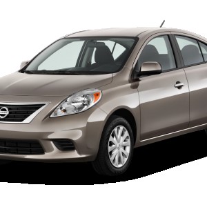 2013 nissan versa photo