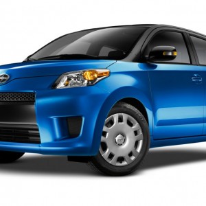 2013 toyota scion-xd photo