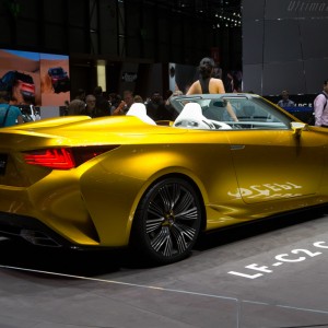 2015 lexus is photo