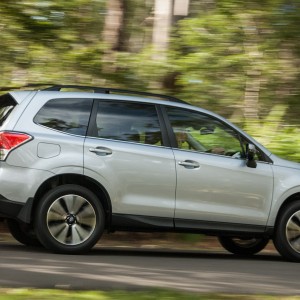 2016 subaru forester photo