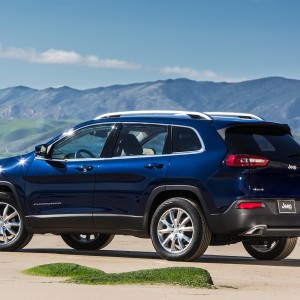 2017 jeep cherokee photo
