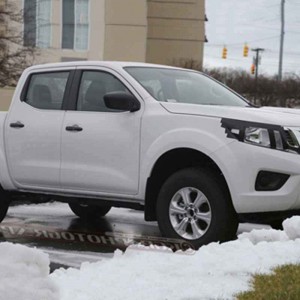 2017 nissan frontier photo