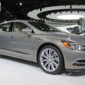 2018 buick lacrosse photo