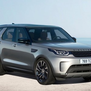 2018 land-rover discovery photo