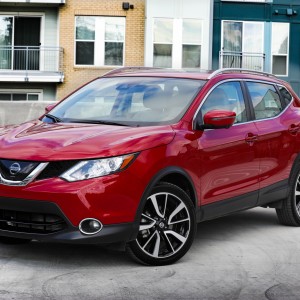 2018 nissan rogue-sport photo