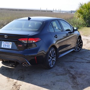 2020 toyota corolla photo