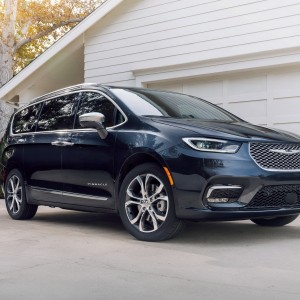 2021 chrysler pacifica photo