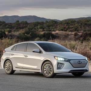 2021 hyundai ioniq photo
